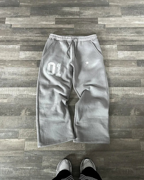 01 Sweatpants